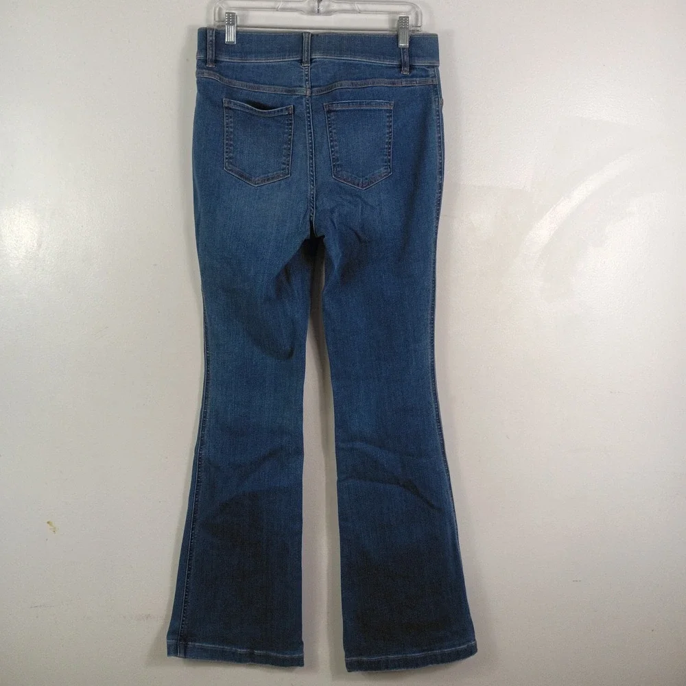 SPANX Everywear Pull-On Flare Jeans Large Vintage Indigo Wash Shapewear Stretch